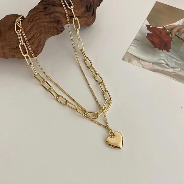 Adorn Your Neck with Elegance - Fake Pearls Heart Necklace, Bohemian Double Layer Clavicle Chain Necklace, a Beautiful Bohemian Accessory