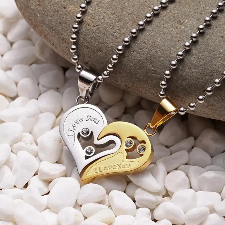 Love Heart Shape Pendant for Couple Gift